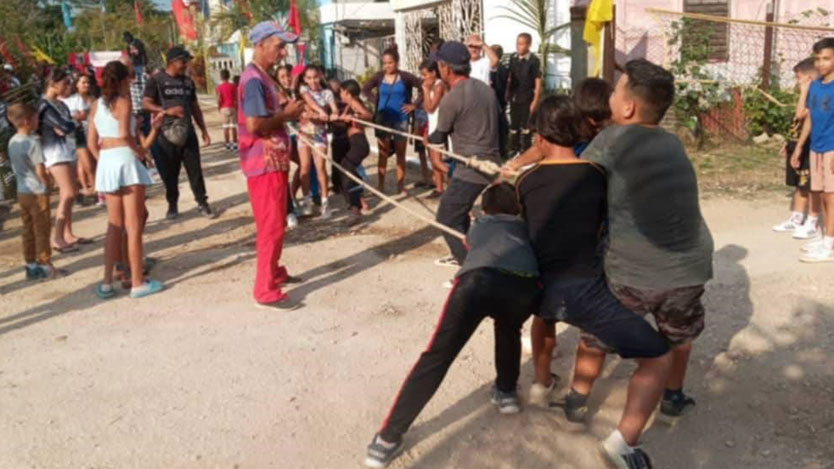 Lee más sobre el artículo Alegre Fiesta Juvenil en el Barrio Catalina