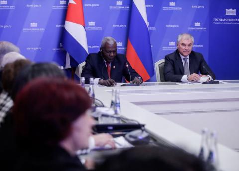 Lee más sobre el artículo Sostiene Esteban Lazo encuentro con presidenta de senado ruso