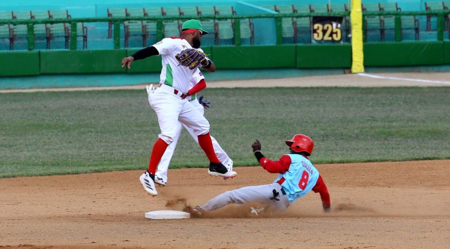 Lee más sobre el artículo Ciego de Ávila derrota a Las Tunas en Liga Élite del béisbol cubano
