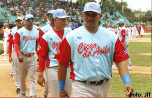 Lee más sobre el artículo Tigres avileños, líderes de la Liga Élite del Béisbol Cubano