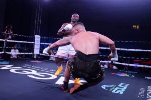 Lee más sobre el artículo Cuba barrió y rubricó fajas en cartel de boxeo profesional