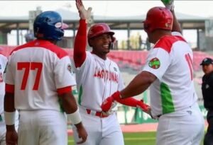Lee más sobre el artículo Leñadores a la final de la Liga de Campeones de béisbol