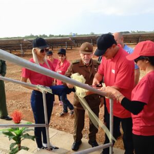Lee más sobre el artículo Inauguran en Ciego de Ávila parque solar fotovoltaico Cruce de la Trocha (+Fotos)