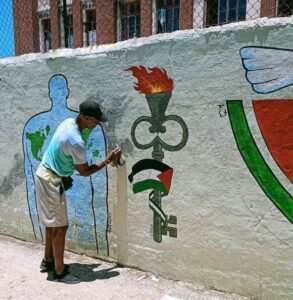 Lee más sobre el artículo Culminan mural contra el genocidio al pueblo palestino (+Fotos)