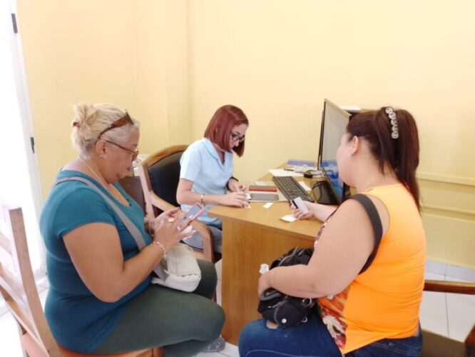 En este momento estás viendo Amplían servicios en los Joven Club de Morón