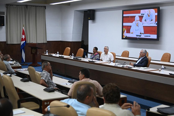 En este momento estás viendo La alta meta, no imposible, de transformar la agroindustria azucarera en Cuba