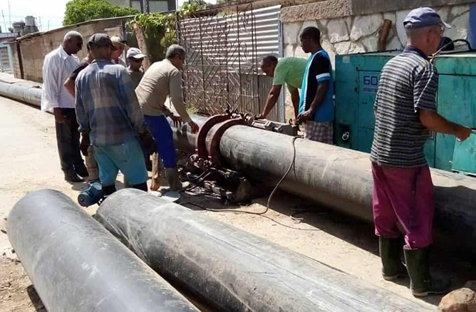 En este momento estás viendo Acometen inversiones en el sistema de alcantarillado en Morón