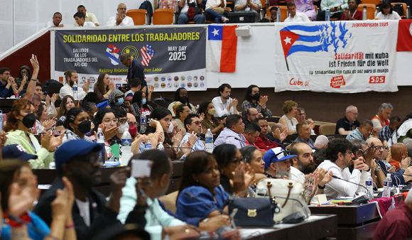 En este momento estás viendo Casi mil amigos de Cuba asisten al Encuentro Internacional de Solidaridad