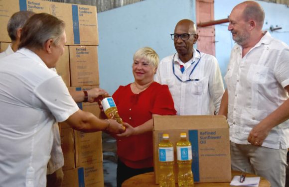 En este momento estás viendo Russia Donates 470 Tonnes of Vegetable Oil to Cuba