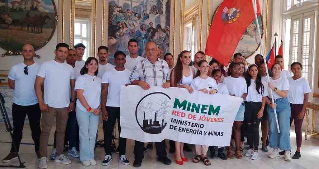 En este momento estás viendo Expedición juvenil de Cuba explicará plan de recuperación energética