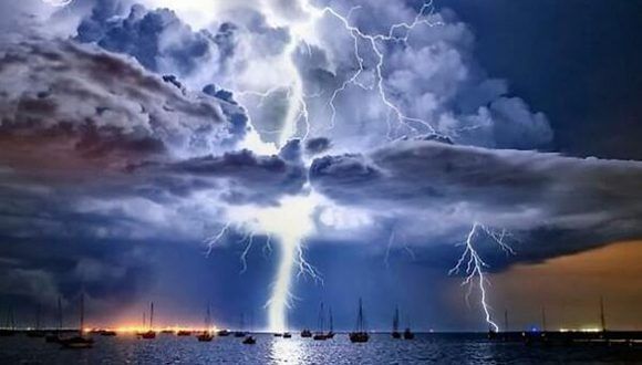 En este momento estás viendo Conversando de tormentas eléctricas