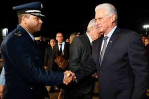 Lee más sobre el artículo Díaz-Canel llega a Brasil para participar en Cumbre de los BRICS
