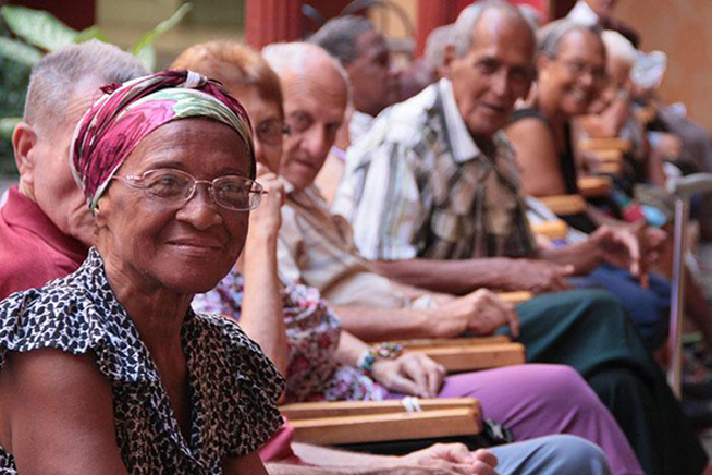 En este momento estás viendo Aprueban incremento de pensiones para jubilados a partir de septiembre