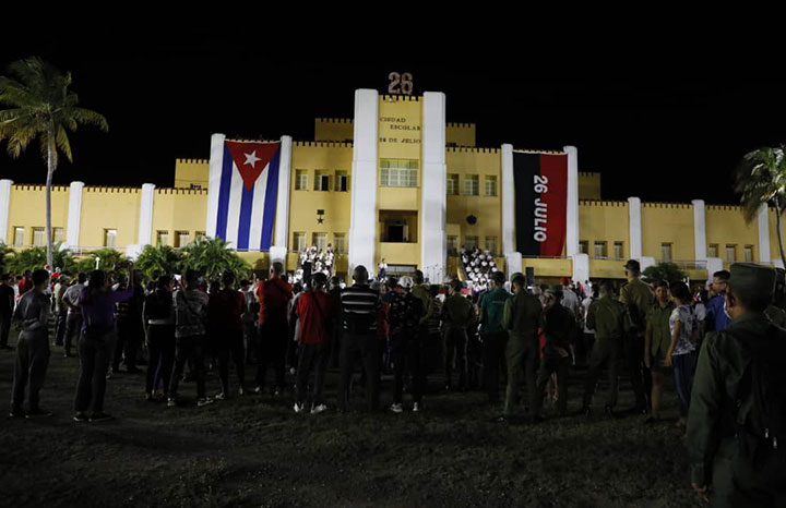 En este momento estás viendo Otro asalto a la historia: 72 años de legado revolucionario