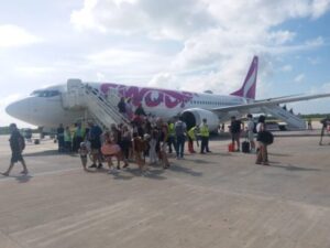 Lee más sobre el artículo Aeropuerto Jardines del Rey supera plan de viajeros
