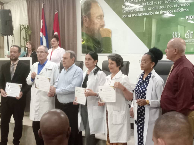 En este momento estás viendo Dedican en Ciego de Ávila primera graduación de postgrado médico a Rogelio Sánchez Mayola