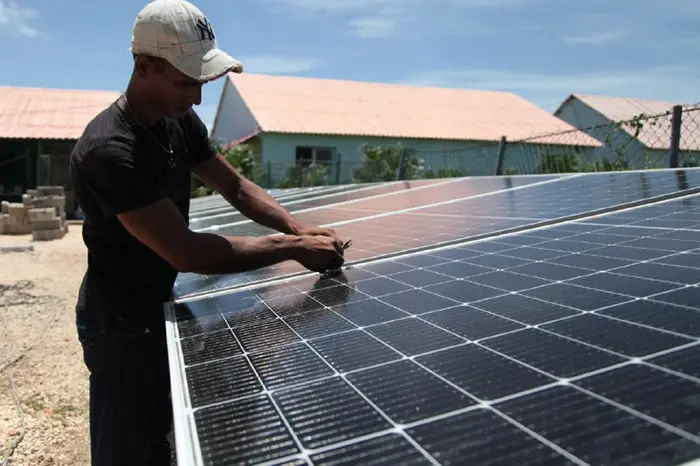 En este momento estás viendo Impulsan la soberanía energética en Empresa Pecuaria Genética