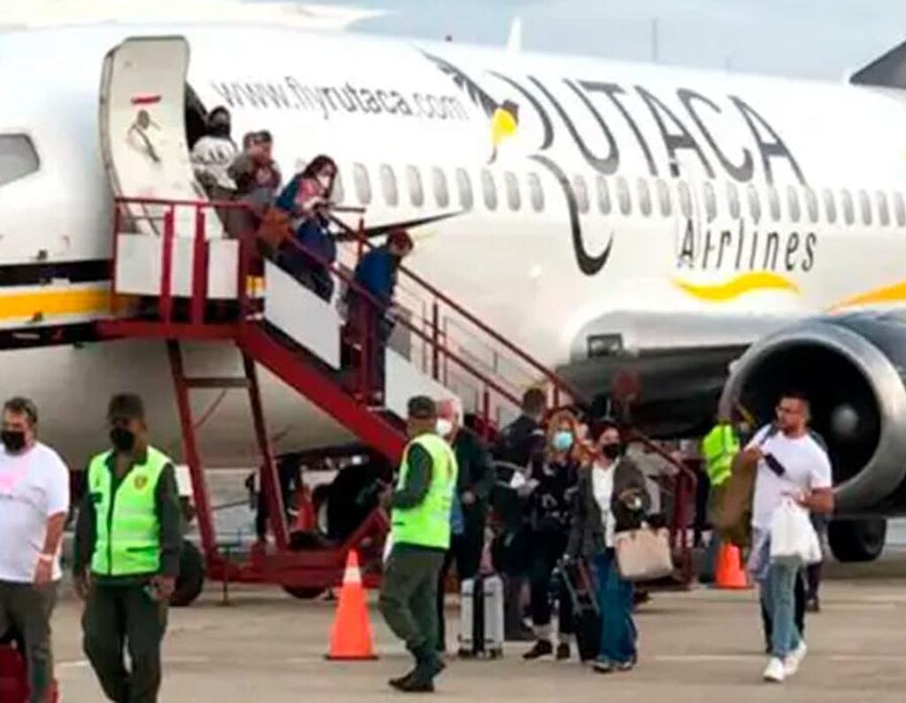 En este momento estás viendo Aerolínea venezolana reinicia operaciones con destino a Cuba