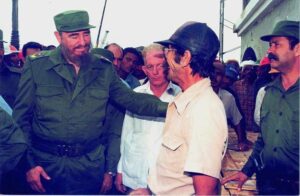 Lee más sobre el artículo Los pedraplenes de Fidel: caminos firmes al desarrollo turístico