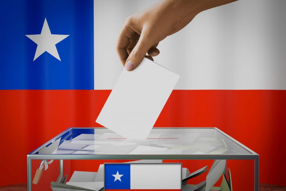 En este momento estás viendo A contrarreloj, partidos de Chile discuten candidaturas al Parlamento (+Foto)