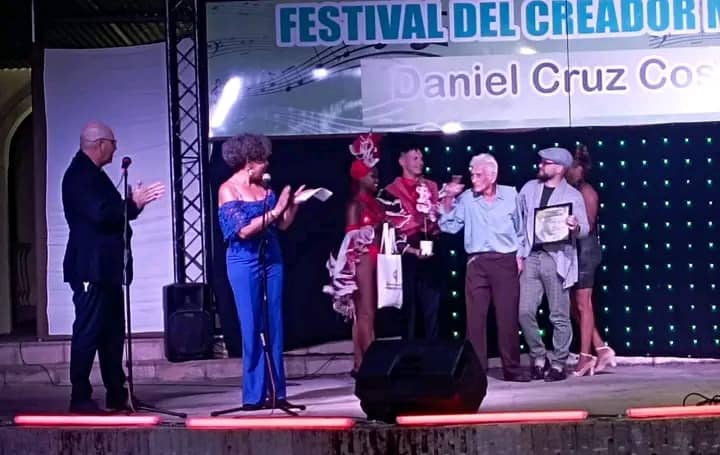 En este momento estás viendo Concluye festival de la canción Daniel Cruz en Ciego de Ávila 