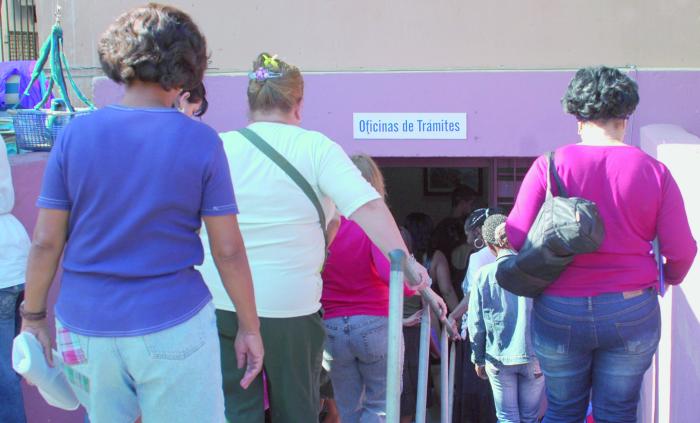 En este momento estás viendo Aprueban redistribución del fondo de salarios inejecutados en las entidades presupuestadas