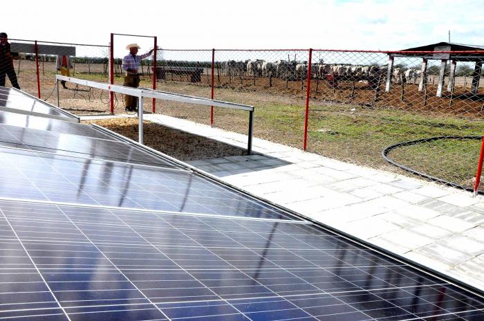 En este momento estás viendo La instalación de estaciones de bombeo con paneles solares beneficia a más de 468 000 habitantes