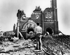 Lee más sobre el artículo Hiroshima y Nagasaki: 80 años después, la sombra del hongo atómico sigue cayendo sobre la humanidad