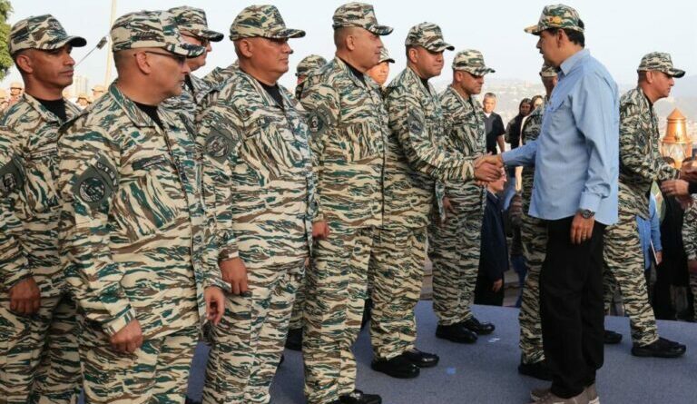 En este momento estás viendo Venezuela despliega 25 mil militares para defender soberanía nacional