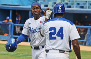 Lee más sobre el artículo Fire Sub-Series Shake Up the Cuban Baseball Standings