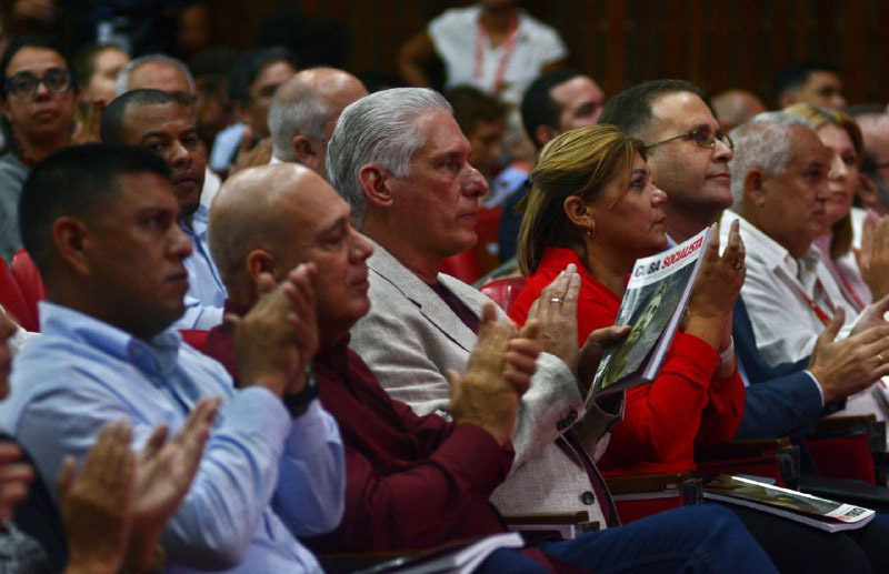 En este momento estás viendo Unir: palabra de orden en clausura del encuentro de publicaciones