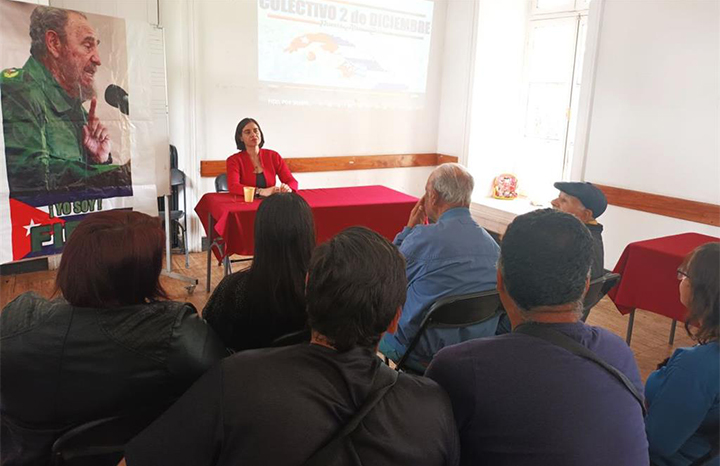 En este momento estás viendo Grupo solidario realiza en Chile encuentro por centenario de Fidel
