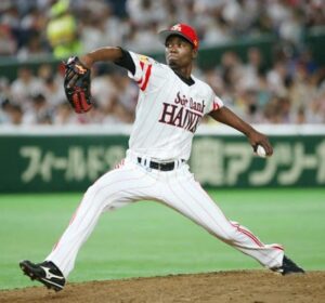 Lee más sobre el artículo Moinelo guía al SoftBank en final del beisbol de Japón