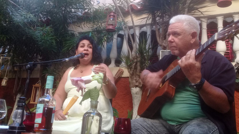 Lee más sobre el artículo Ágape: en defensa de la canción