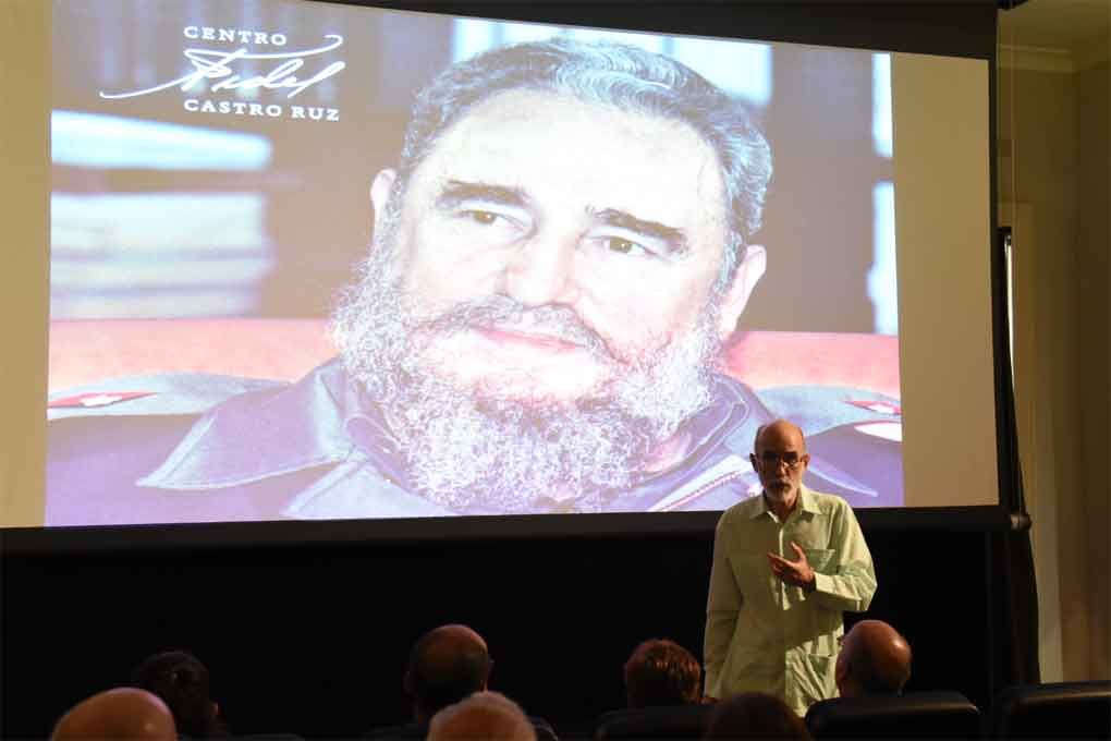 En este momento estás viendo Seminar Commemorates the 100 Years of the First Communist Party of Cuba