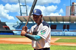 Lee más sobre el artículo Cachorros defienden puesto de honor en la Serie Nacional