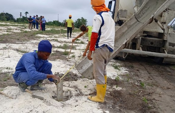 Lee más sobre el artículo Avanza construcción de parque solar en Majagua, Ciego de Ávila (+ Fotos)