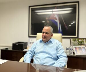 Lee más sobre el artículo El Programa de Gobierno: Hoja de ruta para la transición socialista en tiempos de “economía de guerra”