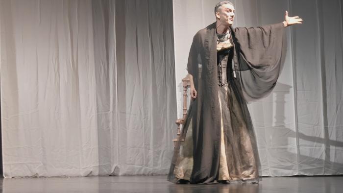 En este momento estás viendo Theatre is a Link with the Other