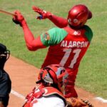 Barricada de hachas: Leñadores defienden su liderato