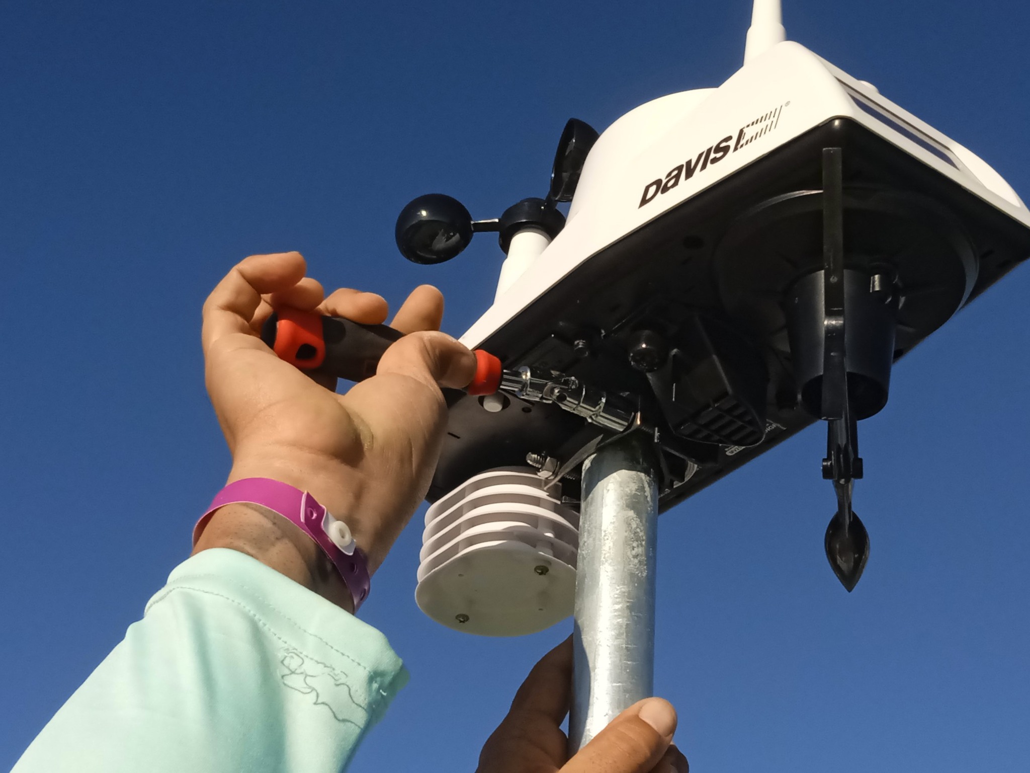 Lee más sobre el artículo Perfeccionan sistemas de gestión energética en hoteles de Cuba