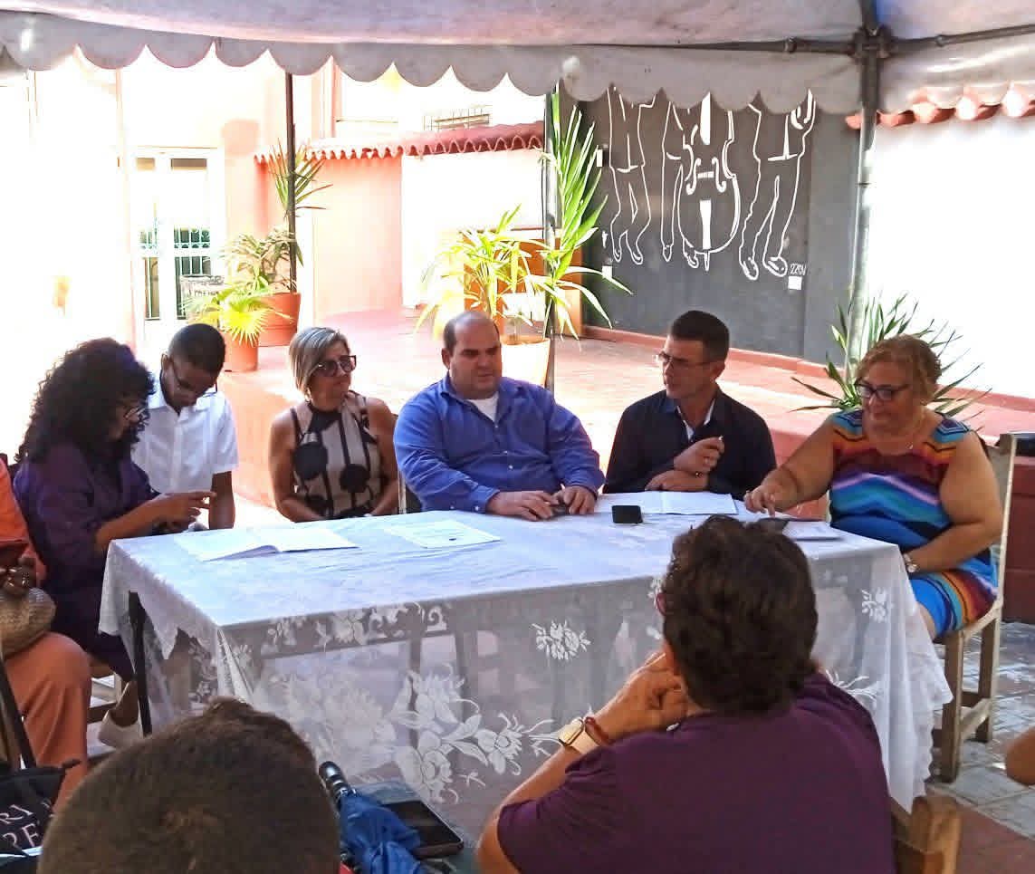 En este momento estás viendo Realizan asamblea de balance en Radio Morón