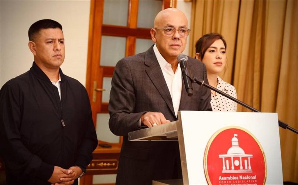 En este momento estás viendo Parlamento de Venezuela investigará crímenes de EEUU en el Caribe