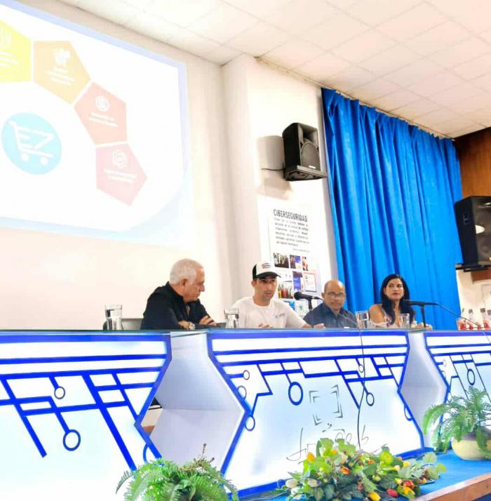 Lee más sobre el artículo Nueva versión de Enzona amplía prestaciones para el comercio electrónico