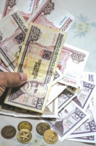 Redistribución de salarios no ejecutados incentiva permanencia laboral en Ciego de Ávila