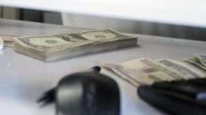 Cadeca abre nuevas oficinas para la venta de divisas en todo el país