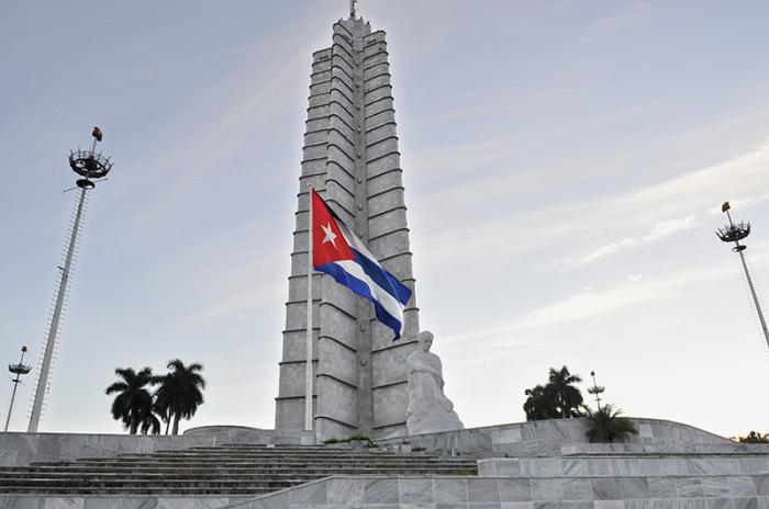 En este momento estás viendo Exhortó Díaz-Canel a los cubanos a mantener la unidad en 2026