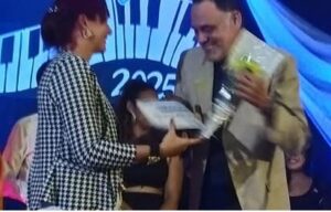 Lee más sobre el artículo Premian a mejores creaciones musicales en Festival Silencio Azul