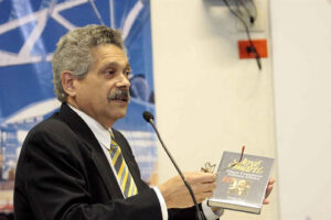 Otorgan Premio Nacional de Edición a Pedro Pablo Rodríguez