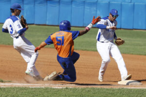 Regresan play off a su formato original en la 64 SNB